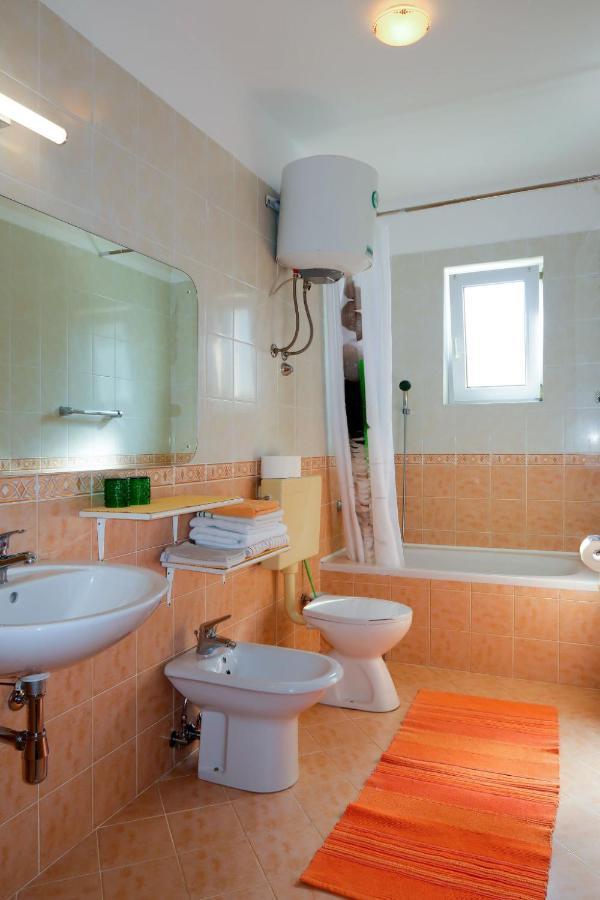 Apartment Hoba By Interhome Banjol エクステリア 写真